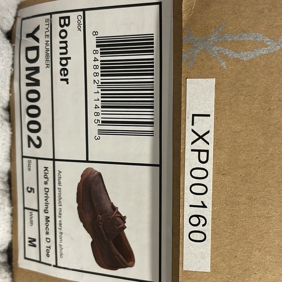 Twisted X kids driving mocs size 5 - Picture 3 of 4